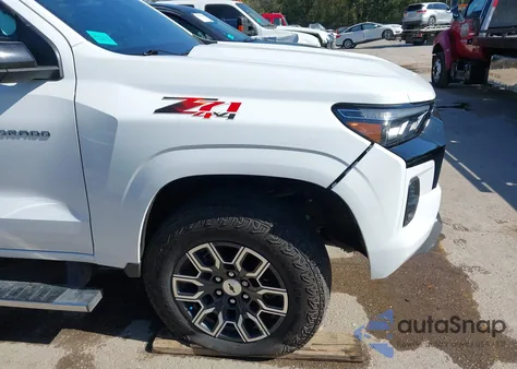 2023 Chevrolet Colorado 4Wd Short Box Z71 from USA, damaged, VIN 1GCPTDEK1P1224681